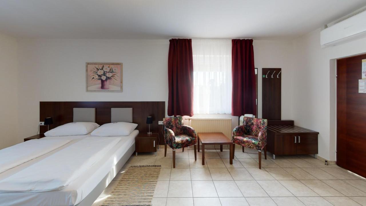 Hotel San Marco Lannach Esterno foto