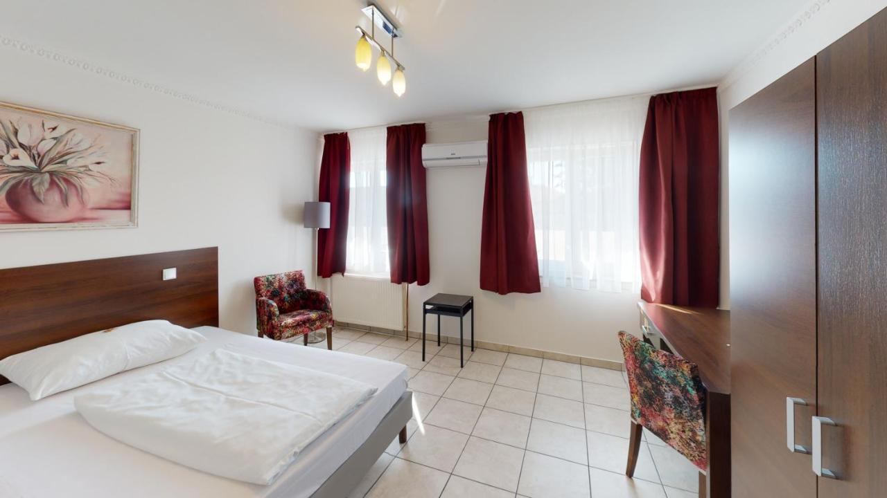 Hotel San Marco Lannach Esterno foto