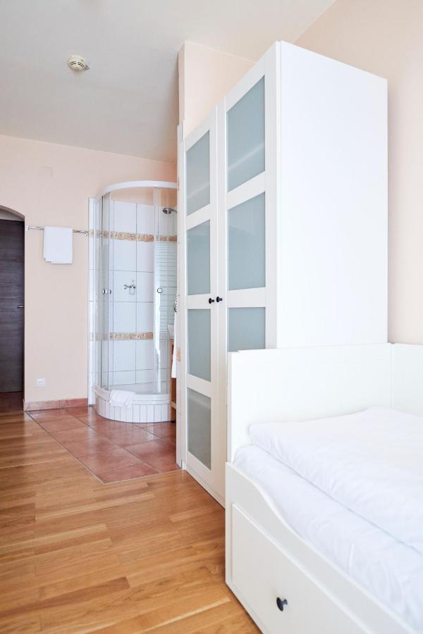 Hotel San Marco Lannach Esterno foto